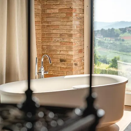Monvi Wine Relais *