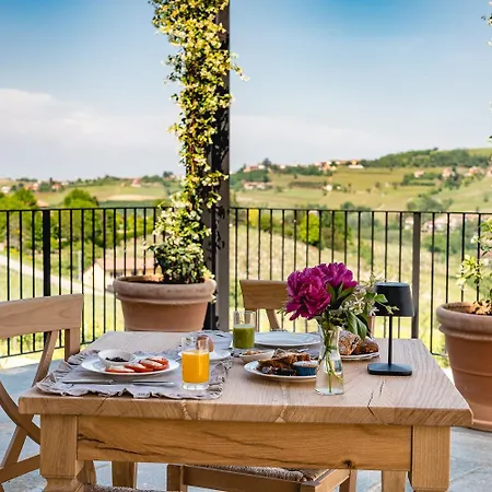 Monvi Wine Relais Bauernhof