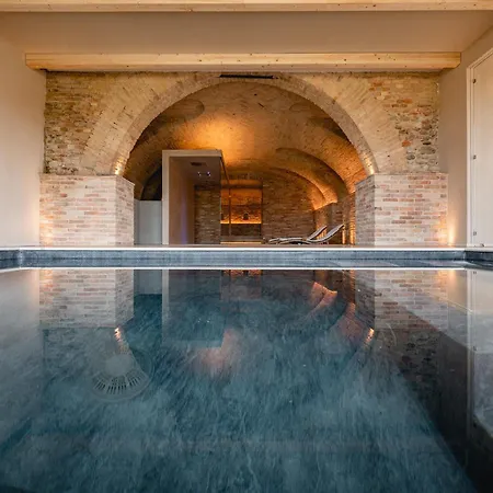 Bauernhof Monvi Wine Relais Costigliole d'Asti