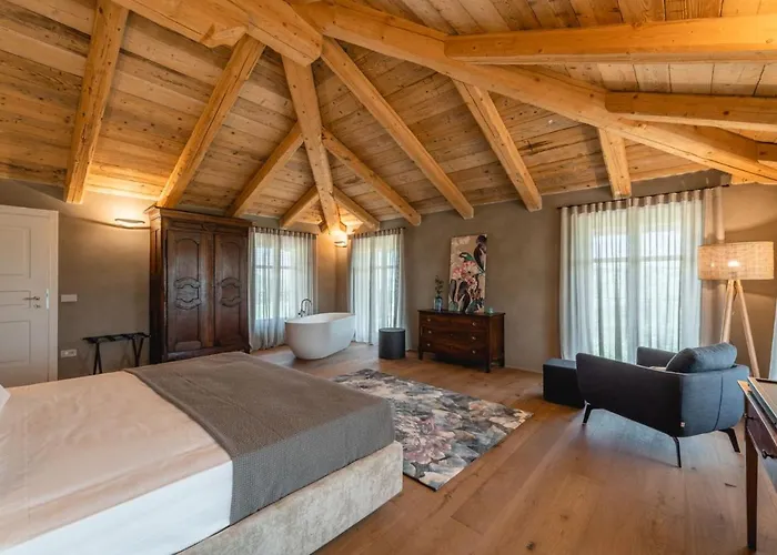 Monvi Wine Relais Lantgård Costigliole d'Asti